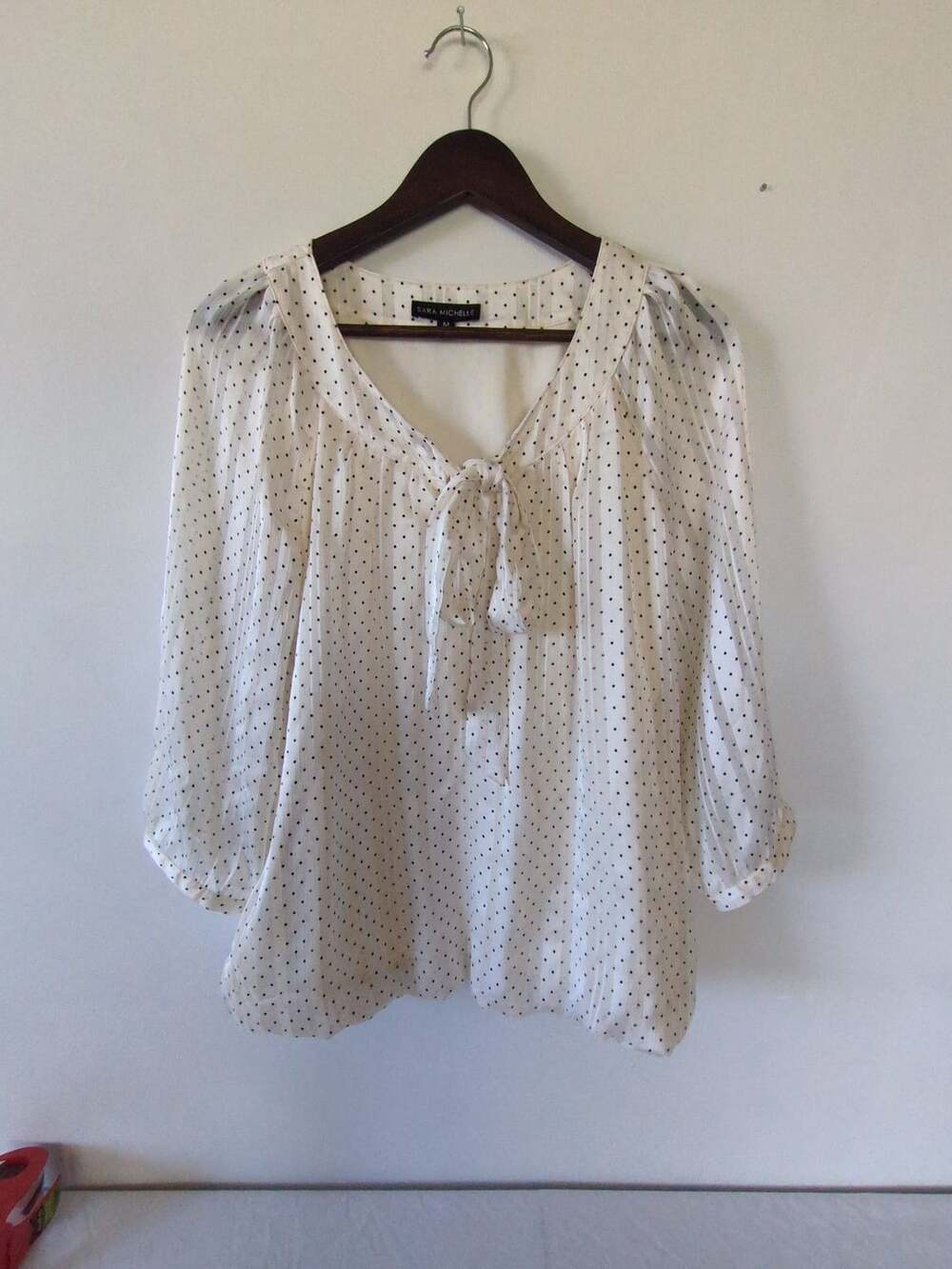 Sara Michelle Tie Neck Blouse Size M White Polka Dot Chiffon